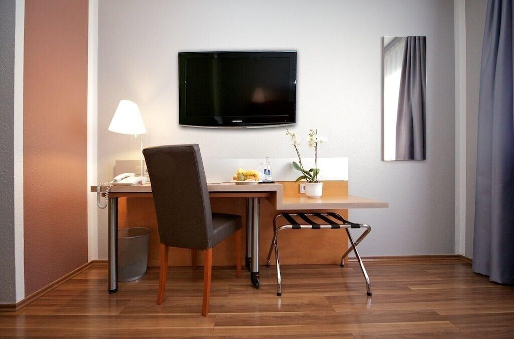 Attimo Hotel Stuttgart***S Kültér fotó